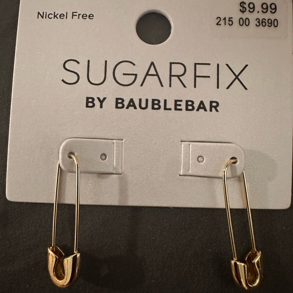 NWT SUGARFIX by BaubleBar Gold Safety Pin Threader Earrings - Gold